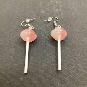 Dum Dum Pops Earrings (Strawberry)