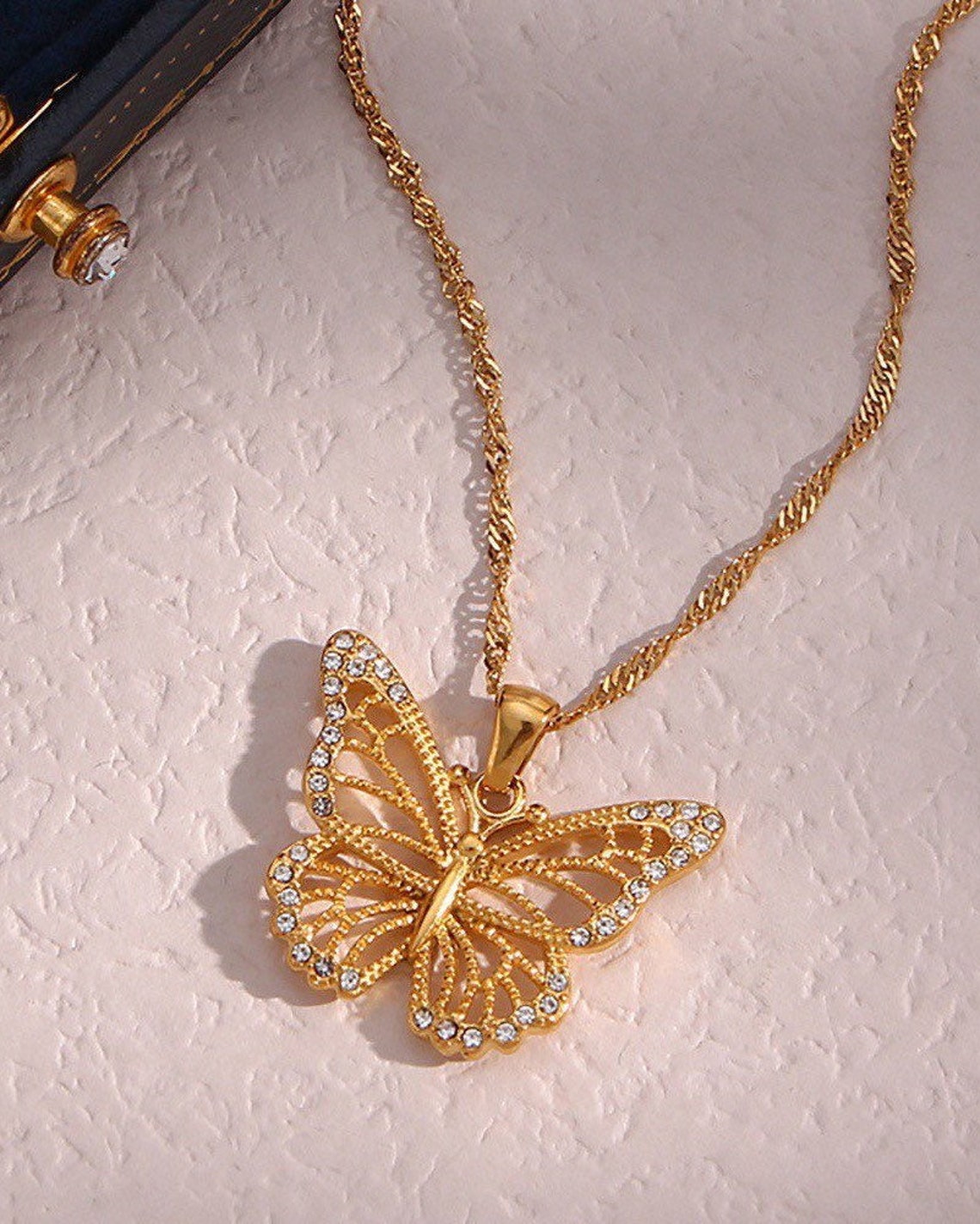 Sweet Cool Hollow Butterfly Zircon Water Drop Necklace