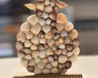 Custom Shell Pineapple Decor: Beach Theme