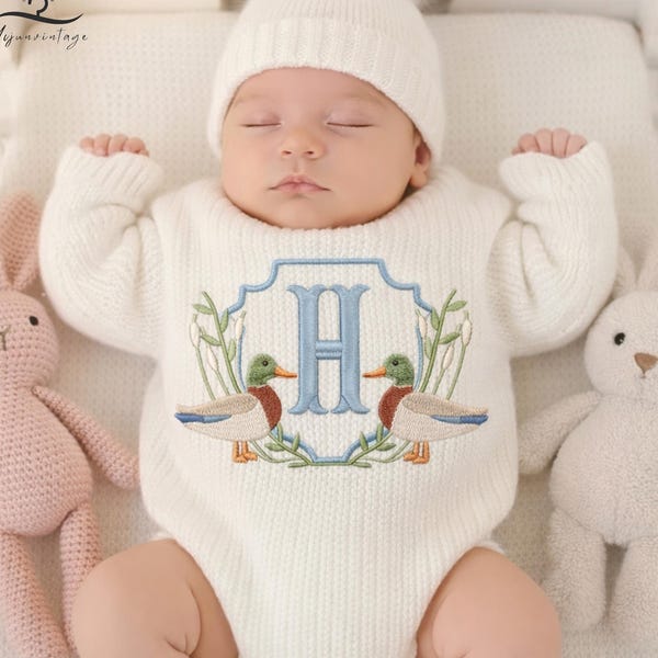 Embroidered Custom Mallard Ducks Baby Bodysuit Set, Adorable Duckling Baby Bodysuit, Pregnancy Reveal Gift, Daddy's Hunting Buddy Outfit
