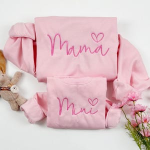 EMBROIDERED Mama And Mini Matching Sweatshirt, Mommy Baby Sweatshirt Design, Family Matching Outfits, Baby Announcement, Baby Shower Gift