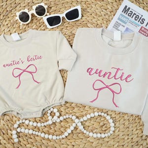 Embroidered Aunt and Aunt&#39;s Bestie Sweatshirt, Custom Auntie and Auntie&#39;s Bestie Shirts, Aunt Niece Bow Outfit, Aunt and Baby Matching Gift