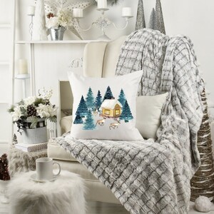 Almohada de invierno, almohada de hogar en invierno, almohada de Navidad, almohada de pino, almohada con ciervos, almohada de granja, almohadas de decoración rústica, escena de invierno