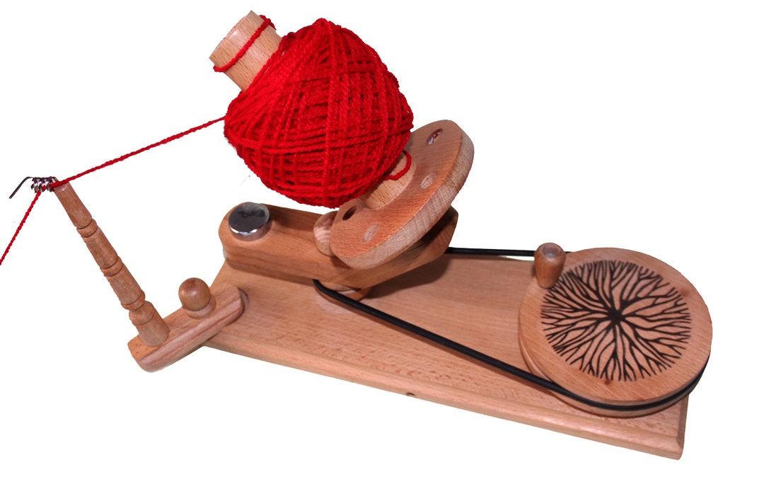Wooden Yarn Winder Large Wooden Yarn Winder for Knitting Crocheting