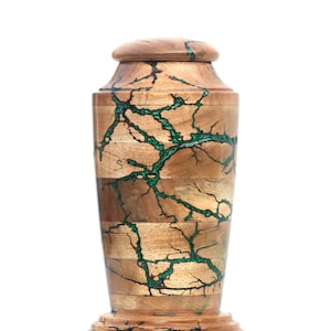 Personalized Cremation Urn For Ashes - Lichtenberg Figure Urn Resin and  Wood Urn - Water stunning Urn For Human Ashes, Custom Pet Urn