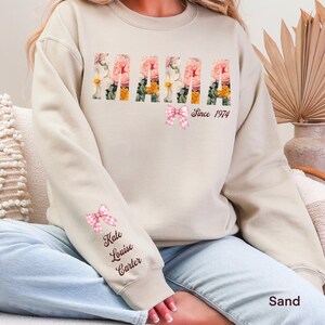 Moletom com estampa de letras florais, roupa para mamãe, moletom com estampa de laço, roupa personalizada para a mãe, camiseta gráfica, presente para o dia das mães