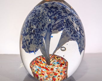 ISCO Japan Paperweight Art Glass Egg Shaped calla Lilies Blue Trumpet Rainbow NR