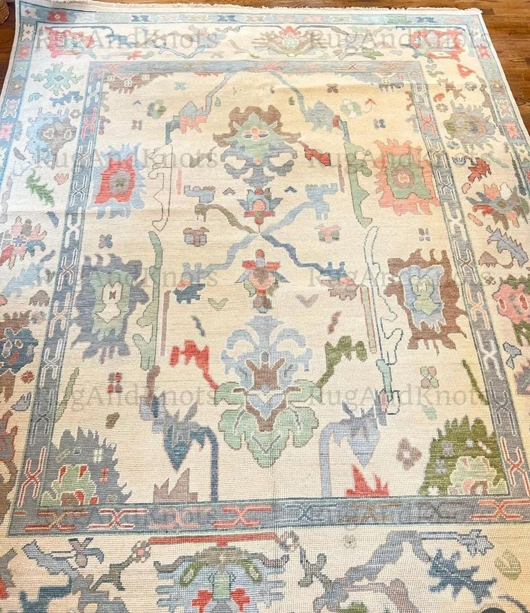 Hand Knotted Oushak Rug: New Zealand Wool, Natural Dyes