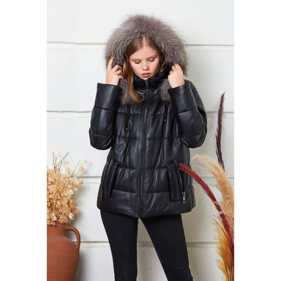 Short Premium Puffer Jacket