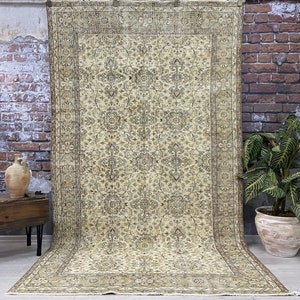 5x9 Vintage Rug - Beige Rug - Turkish Area Rug - Antique Handmade Rug - Muted Rug - Bedroom Rug - Living Room Rug - Neutral Rug - 5&#39;4x9&#39;2 ft