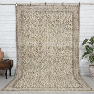 Vintage Oushak Rug 6x9: Beige Turkish Wool Anatolian Area Rug