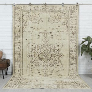 6x9 Vintage Rug, Beige Turkish Area Rug, Bedroom Rug, Handmade Rug, Oushak Rug, Neutral Rug, Wool Anatolian Rug, Muted Rug, Special Design