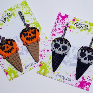 Gruselige Sommer Eis Ohrringe | Handmade Polymer Clay Schmuck | Halloween Schädel oder Kürbis