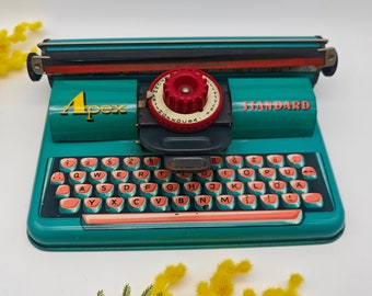 Apex Standard Schreibmaschine Blechspielzeug Westdeutschland 1950er Jahre Türkis Kinderspielzeug Kinderschreibmaschine vintage midcentury