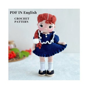 Häkelanleitung Puppe PDF in englischer Sprache Anleitung Puppe Amigurumi Anleitung einer Stoffpuppe Amigurumi Spielzeugpuppe in einem Kleid Puppe mit Blumen