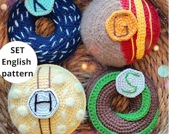 Crochet Christmas Donut Pattern Set: Amigurumi Food Decor (PDF)