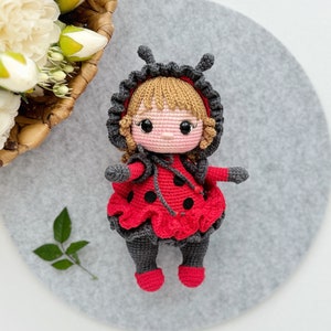 PDF PATRON PDF en anglais pour coccinelle au crochet, modèle au crochet, poupée amigurumi poupée peluche, petite poupée amigurumi jouet, coccinelle, motifs insectes image 2