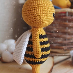 Crochet amigurumi pattern bee PDF ENGLISH pattern Crochet bee crochet animal crochet bee pattern amigurumi bee cute bee image 5