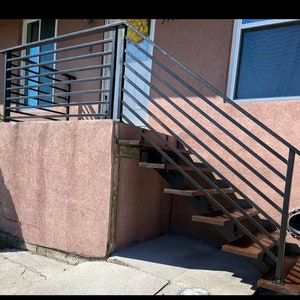 Horizontal handrails