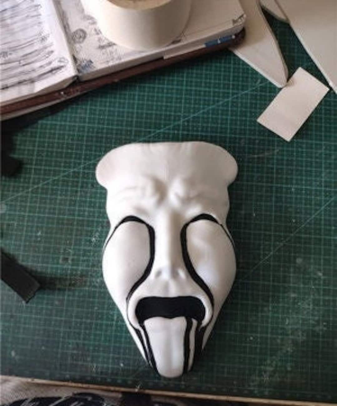 My 035 mask I made for one of my illustrations. : r/SCP