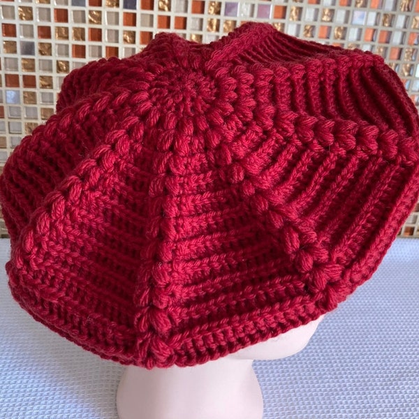 BÉRET CHAPEAU en pure laine, coloris rouge bordeaux, Crocheté main en France pour Femme et Adolescente, Modèle Katia