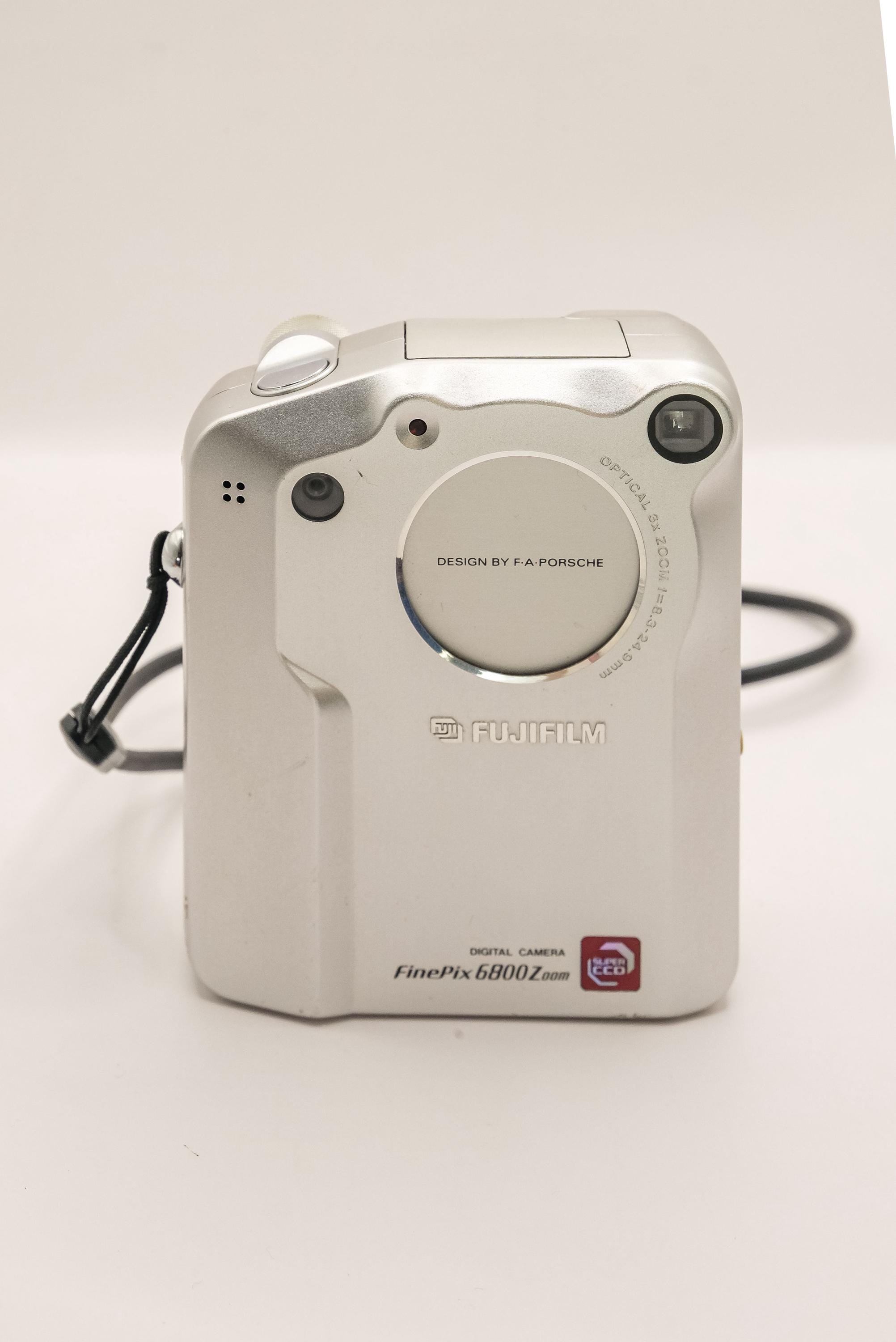 FUJI FILM FinePix FINEPIX6800Zoom Fujifilm Finepix 6800Z 6800 Zoom