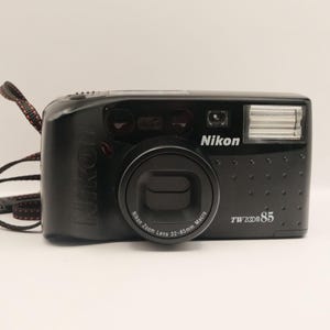 ヴィンテージ Nikon TW ズーム 85 フィルムカメラ：テスト済み＆動作確認済み