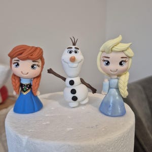 Princesses & Snowman Cake Topper Set - Inedible - Handmade with Plastic Free and Non-toxic Cold Porcelain - Cake Decoration  Figure