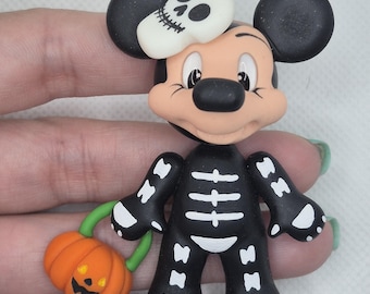 ハロウィンツリーデコレーション / マグネット - ミッキースケルトン | プラスチックフリー、無毒のコールドポーセリンを使用したハンドメイド | ハロウィンオーナメント、小物