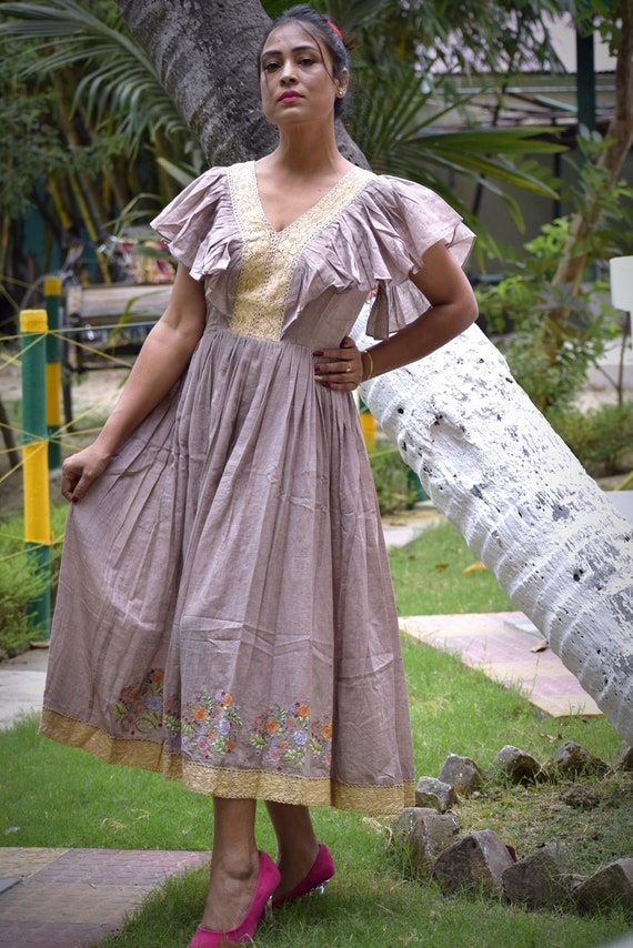 SANTORINI - Solid Ruffled Blouson Midi Dress with V Neck & Short Flared  Sleeves with graceful Lace detailing.