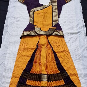 READYMADE SUNPLEAT BHARATHNATYAM outfit available size 40