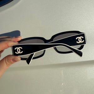 Chanel vintage sunglasses - Etsy 日本