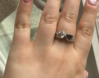 Sterling Silver 925 Heart Ring with Dark Purple Glass and Teardrop Vtg