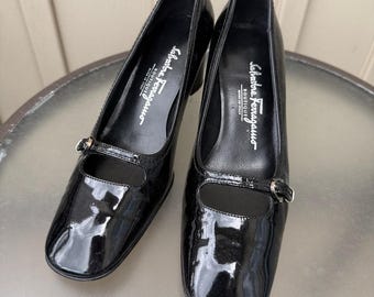 Salvatore Ferragamo Vtg Black Patent Leather Mary-Jane Pumps with Buckle