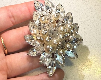 Vintage signierte Avon Cluster Strass und Faux Perle Brosche