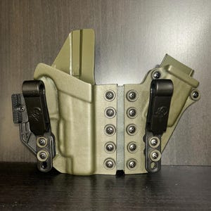 LT’s AIWB for Springfield Hellcat Pro w/ or w/o weapon mounted light our premium sidecar style Kydex holster built to order ships in 10 days