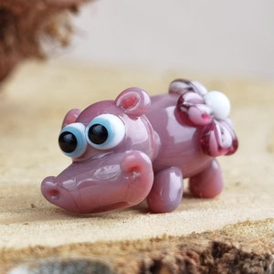 HIPPO GIFT miniature hippo figurine Hippo ornament Glass hippo decor Blown glass art Miniature animals Tiny glass animals House hippo