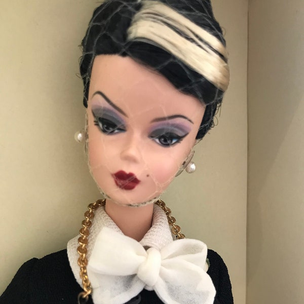 Silkstone Barbie 2008, Debut Fabriqué en Indonésie NRFB x