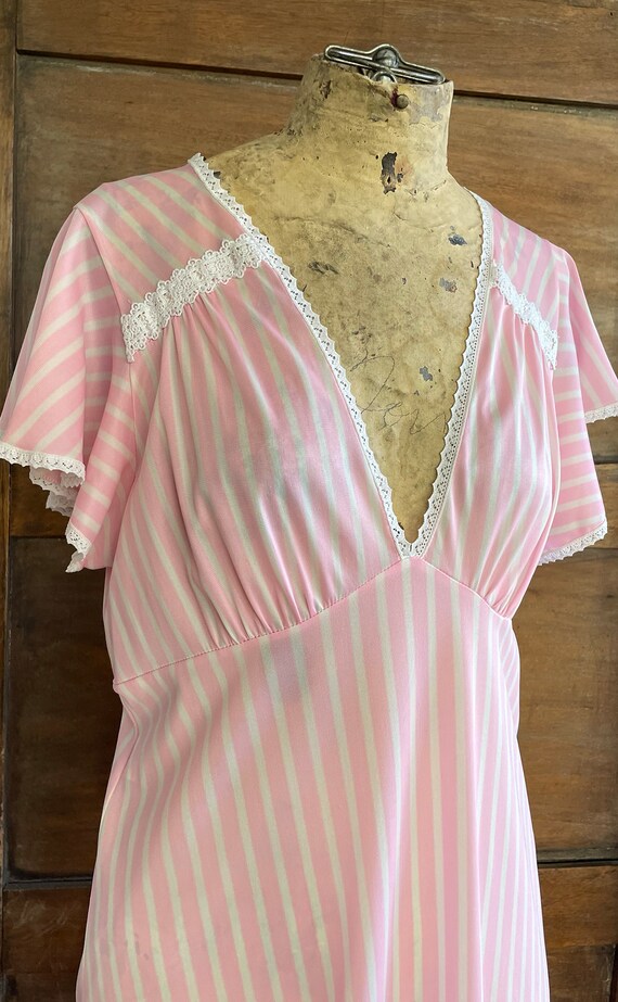 1970s Pink Striped Flutter Sleeve Nightgown - image 2