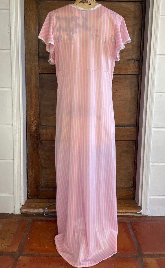 1970s Pink Striped Flutter Sleeve Nightgown - image 5