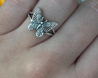 Minimalist Butterfly Shape Oxidized Band Ring Solid 925 Sterling Silver 13 mm