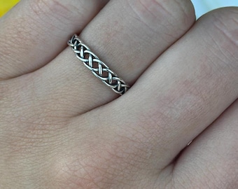 Sterling Silver Plain Celtic Knot Band Ring | Minimalist Wedding Band Design | Unique Gift for Her Solid 925 Sterling Silver 3.8 mm