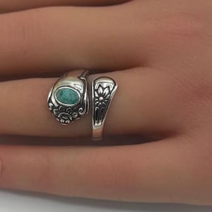 Oxidized Sterling Silver Turquoise Spoon Ring: Vintage Style