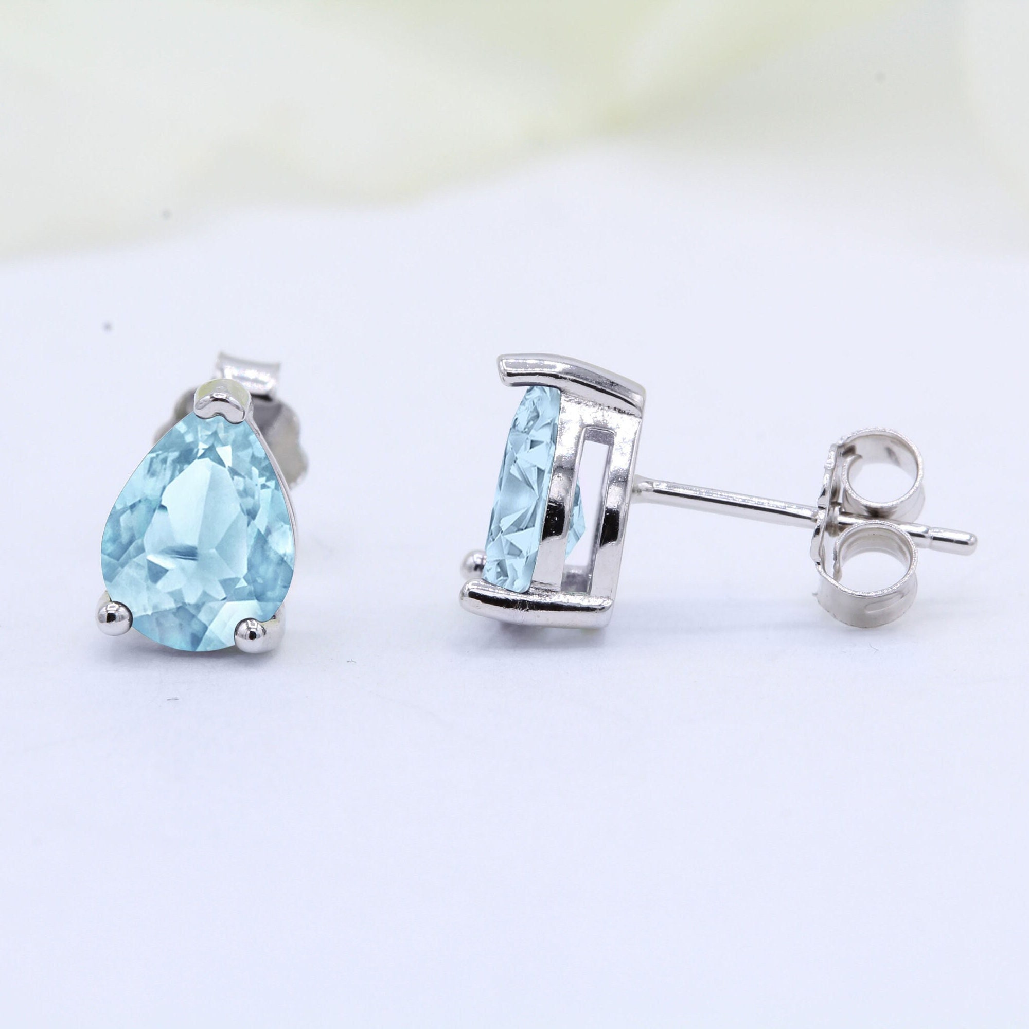 Pear shaped aquamarine earrings deals