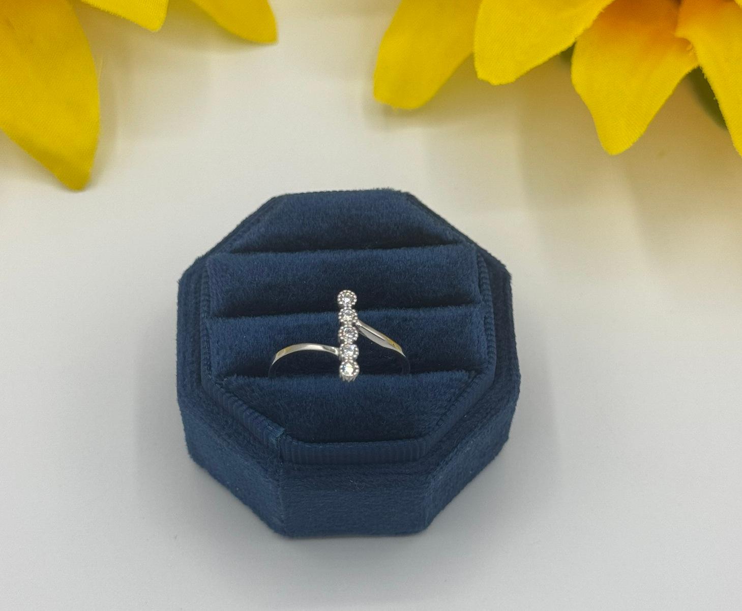 CZ Diamond Bar Ring: 925 Sterling Silver Petite Band - Etsy Israel