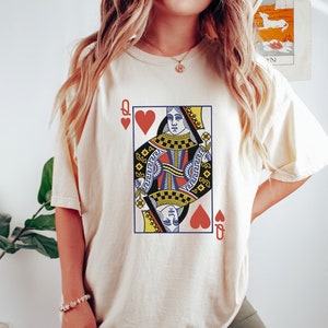 Herzkönigin Grafik Komfort Farben T-Shirt für Frauen, übergroßen Stil Damen T-Shirt Vintage feministische T-Shirt, Spielkarten, T-Shirt Geschenk