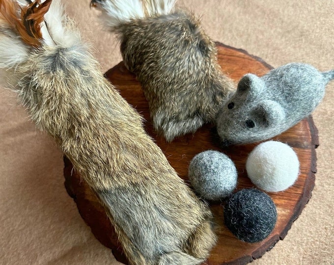 Natural Cat Toy Set - Rabbit Fur Kicker Toy, Wool Mouse, Wool Ball - Cat Mom Gift Box