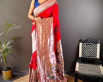 Rode paithani-zijden sari met gouden munia-rand, banarasi bruidssari, moederdagcadeaus
