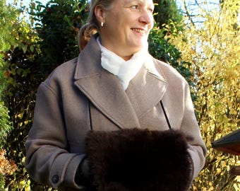 Beautiful muff - pure genuine lambskin | undyed natural brown hand warmer | handmade | fur muff