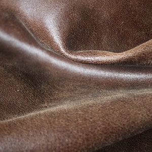 Pelle antica - borsa in pelle | per cartelle, borse per laptop, buste, copertine, vestiti | Pelle leggermente ruvida, usata vintage | marrone cognac beige